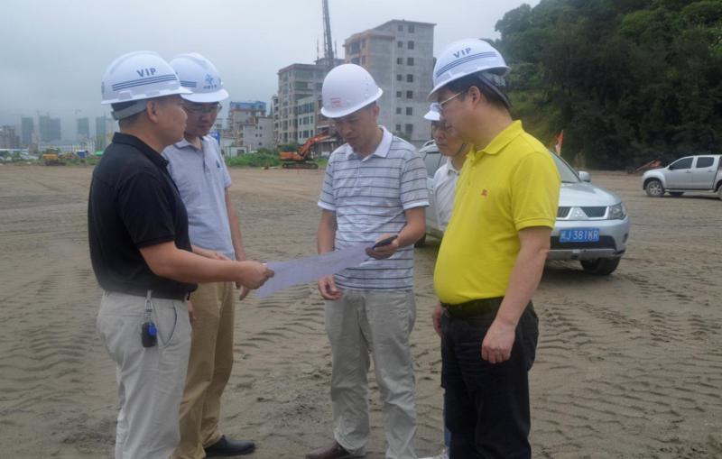 ���н���ɽ����.jpg ���н���ɽ����.jpg